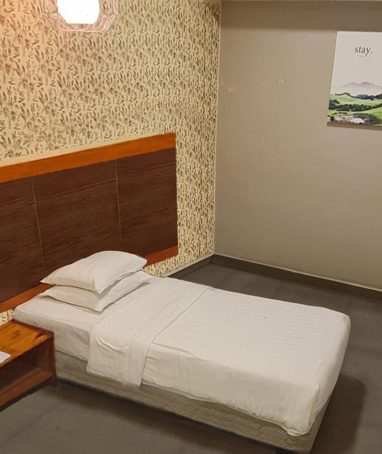Hotel Bestari Kuala Lipis Εξωτερικό φωτογραφία