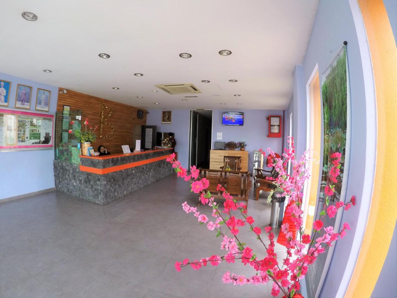Hotel Bestari Kuala Lipis Εξωτερικό φωτογραφία